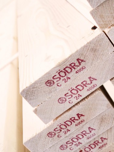 drewno konstrukcyjne c24